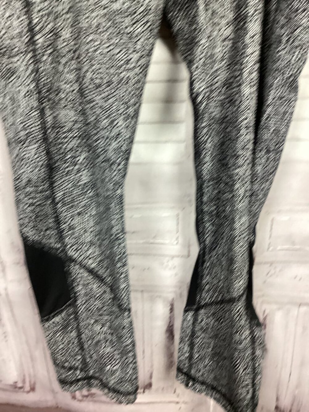 Lululemon Pace Rival Crop Leggings 6 - Picture 5 of 11